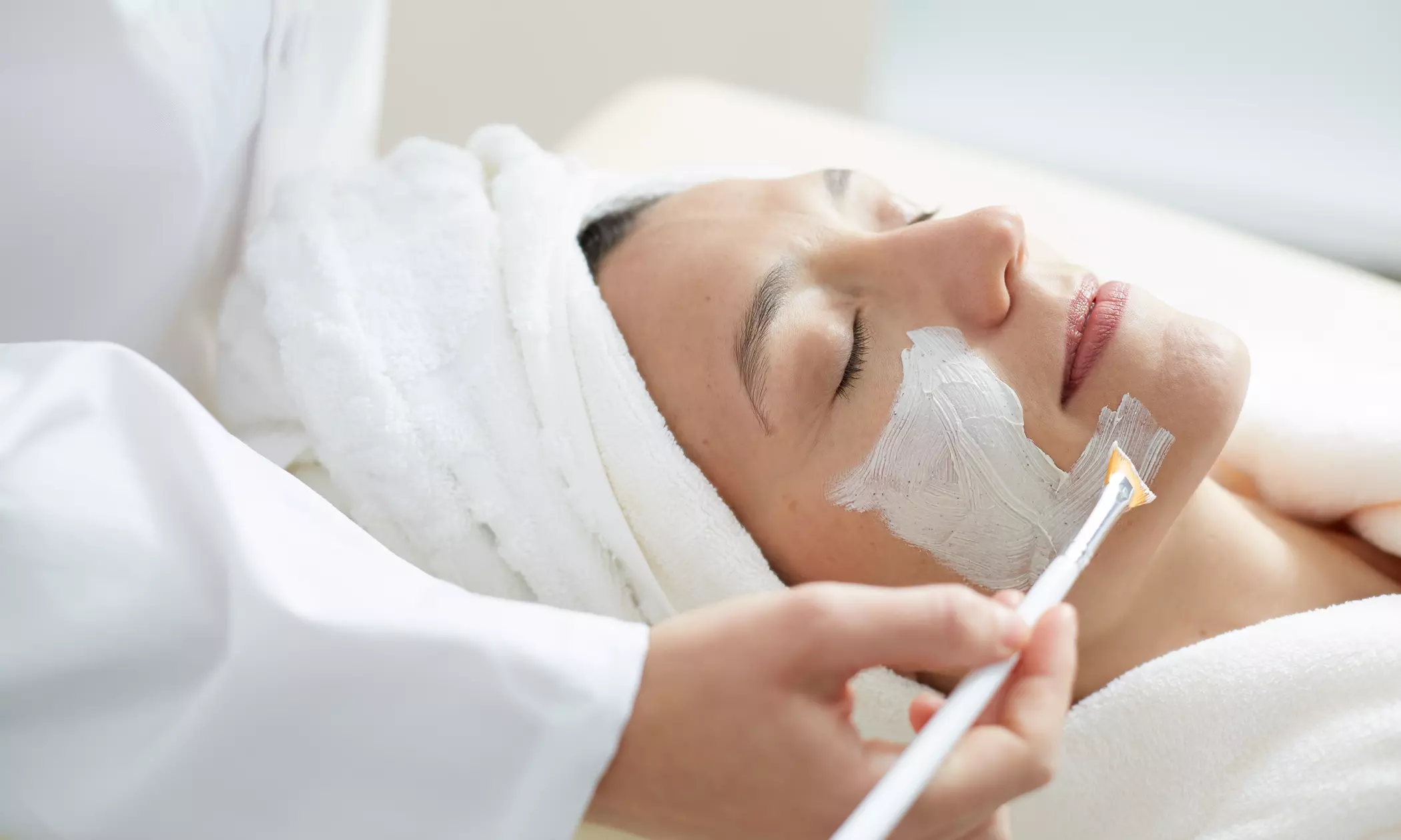 How to Choose the Right Facial Treatment for Your Skin in Conway, AR